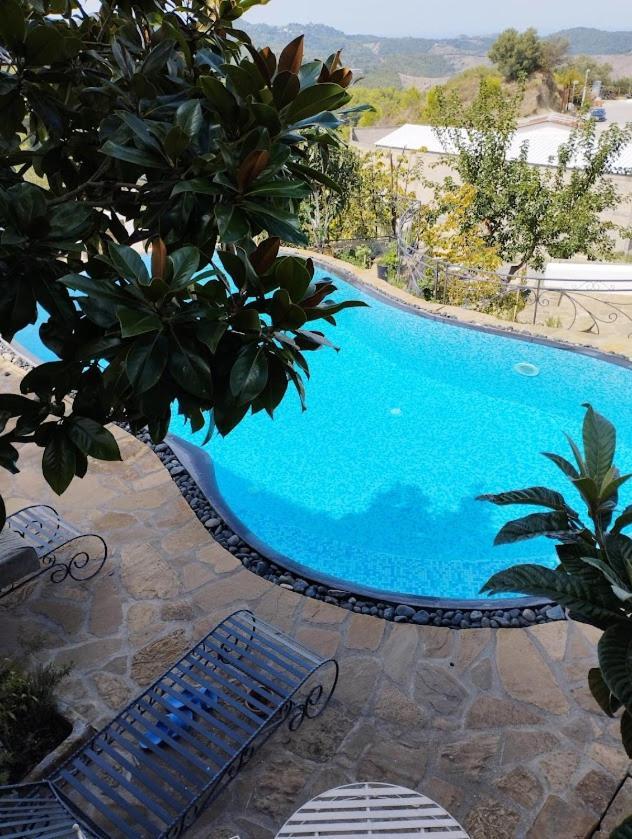 Turisalba Hotel Ishem Luaran gambar