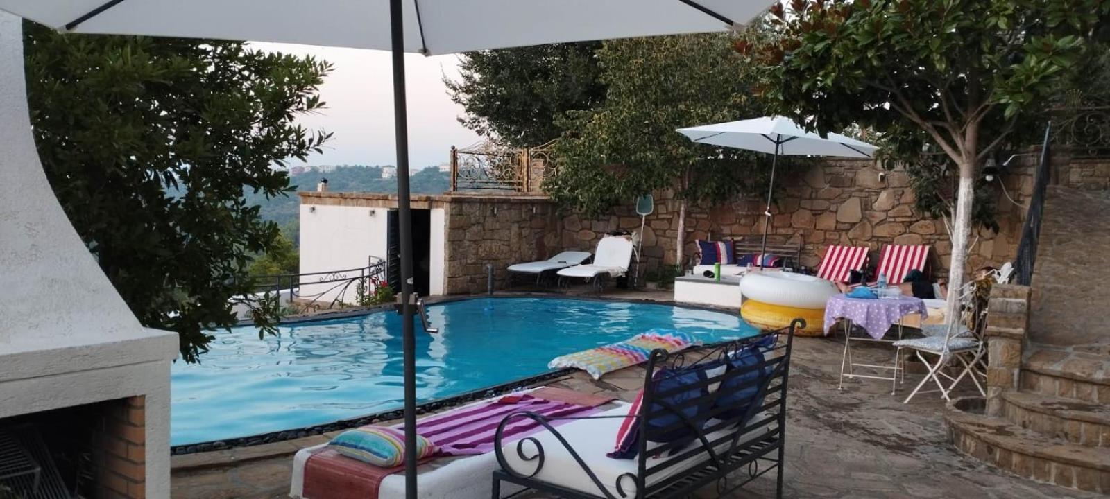 Turisalba Hotel Ishem Luaran gambar